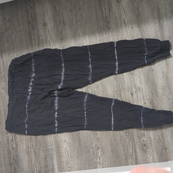 Comfy drawstring tye dye pants - Picture 5 of 5